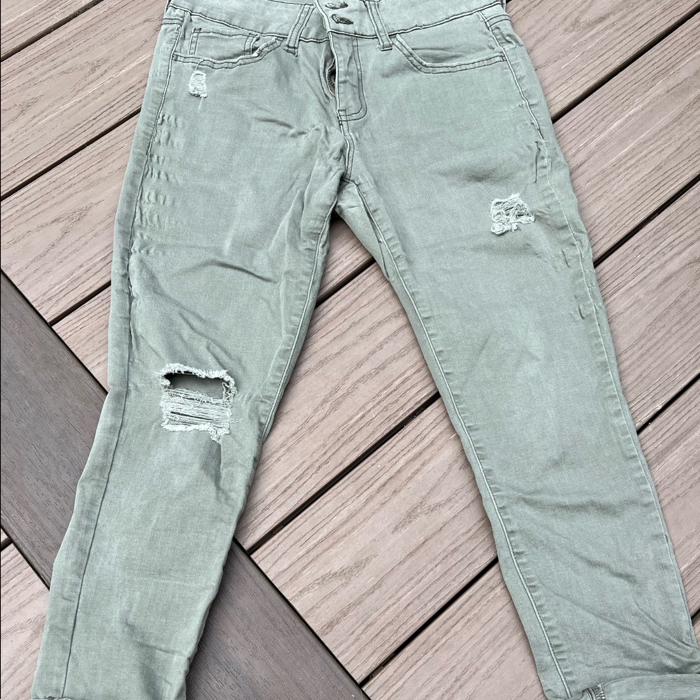 Three-quarter length pale army green jagging’s size 7
